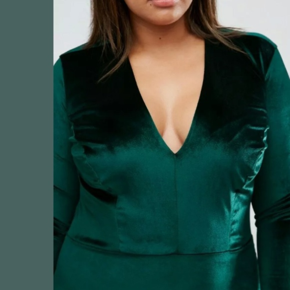 ASOS "Club L" Green Stretch Velvet Cocktail Dress - Picture 4 of 8